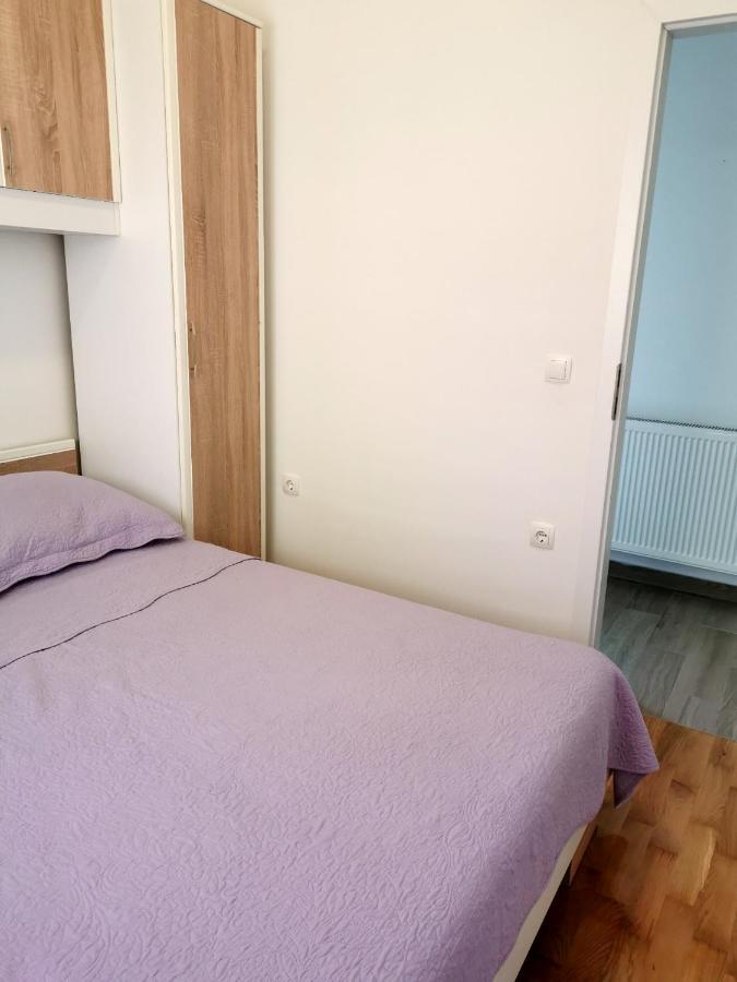 Apartment Brala Posedarje Extérieur photo