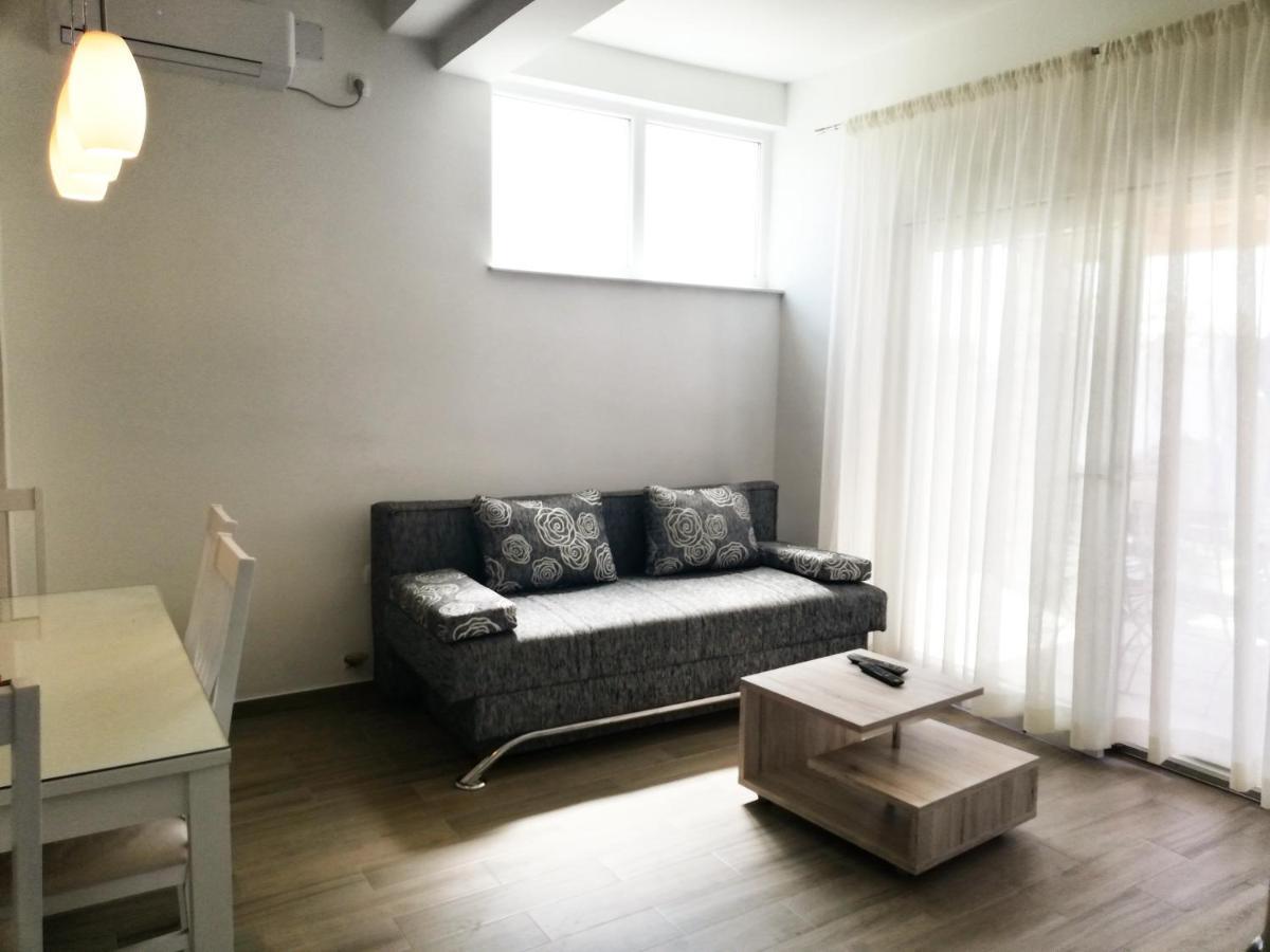 Apartment Brala Posedarje Extérieur photo